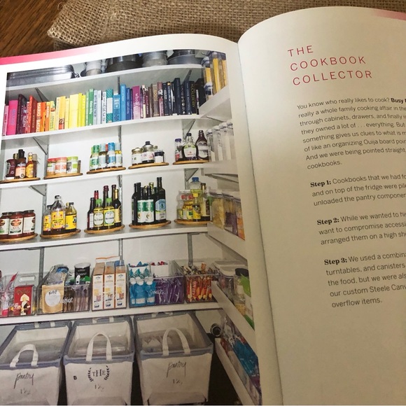 “The Home Edit Life” book by Clea Shearer & Joanna Teplin 🏠 - Picture 6 of 9